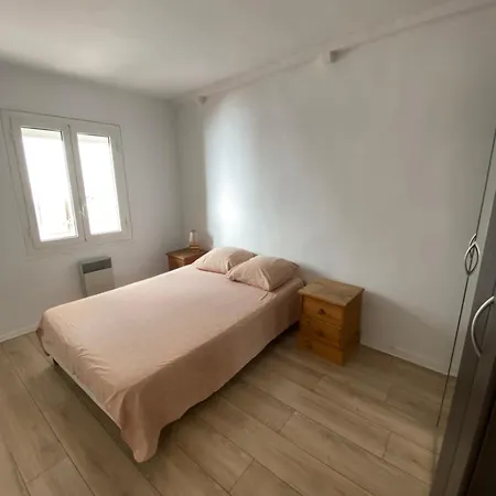 3 Pieces En Bord De Et Proche Tramway Apartment